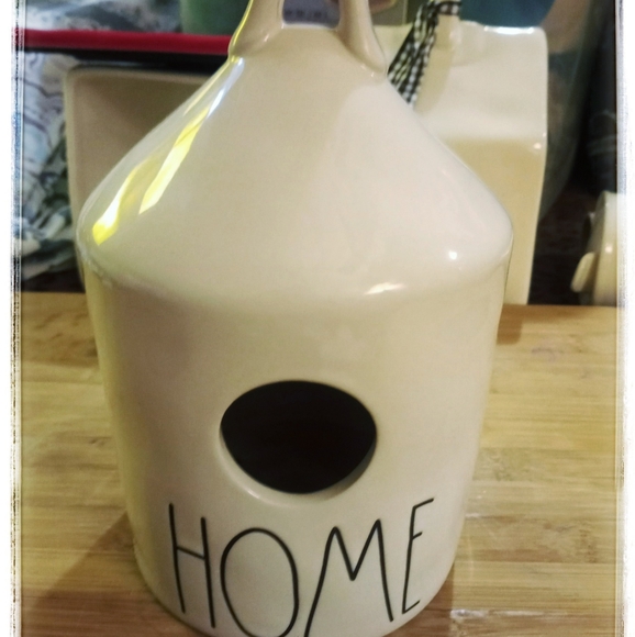 NWOT Rae Dunn "HOME" birdhouse - Picture 1 of 2